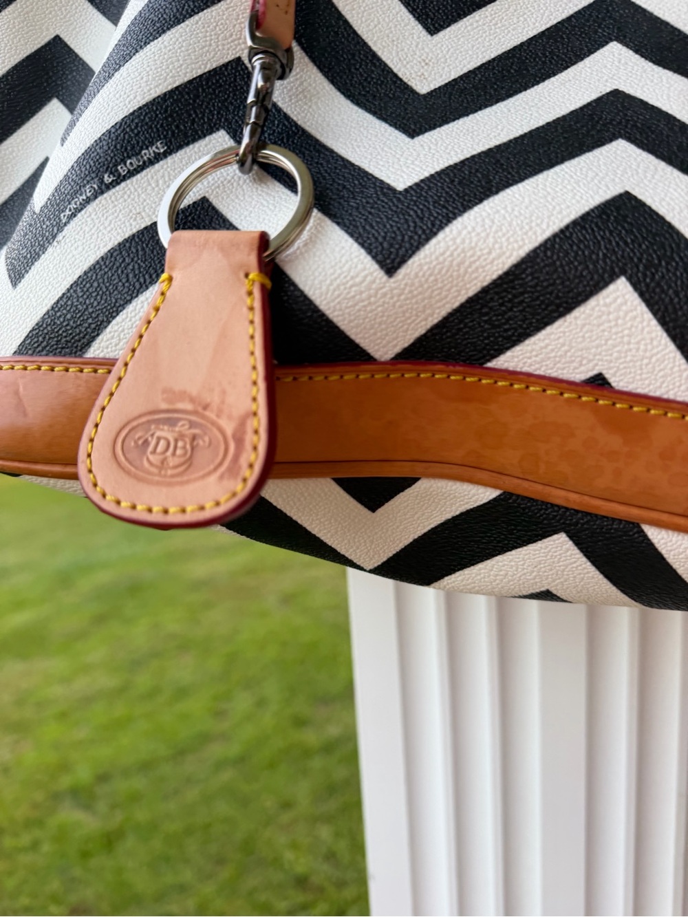 Dooney & Bourke Black and White Chevron Tote with Brown Leather Trim - Picture 2 of 11